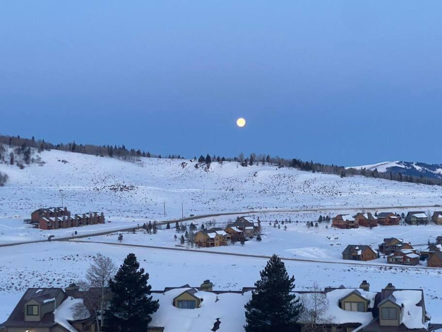 Вилла Mustang Ridge Retreat Грэнби Экстерьер фото